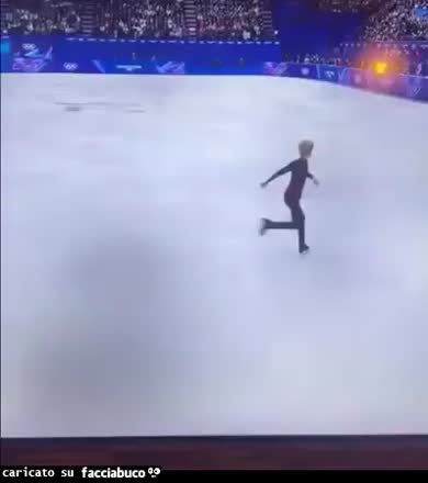 Pattinaggio, piroetta, faccia