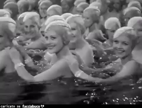 Prologues (Footlight Parade) diretto da Lloyd Bacon e Busby Berkeley, 1933